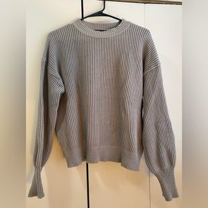 Ann Taylor gray sweater. Size small